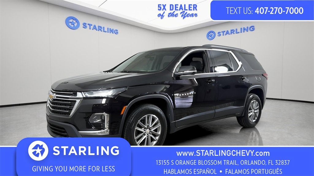 Used 2023 Chevrolet Traverse LT image 1