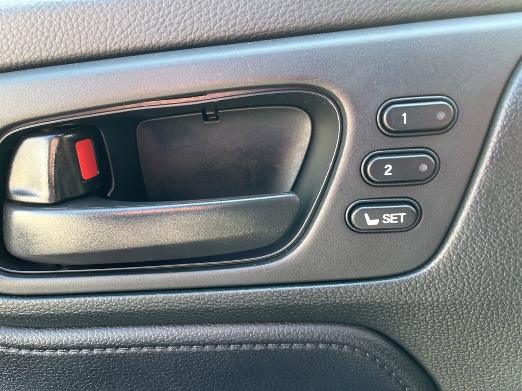 Used 2024 Honda Odyssey Sport image 11