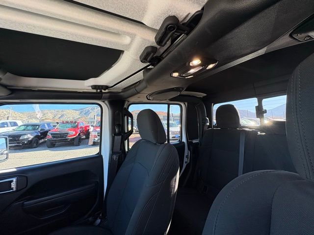 Used 2023 Jeep Gladiator Willys image 38