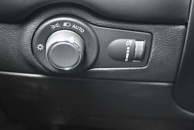 Used 2025 Dodge Durango R/T AWD/4WD image 19