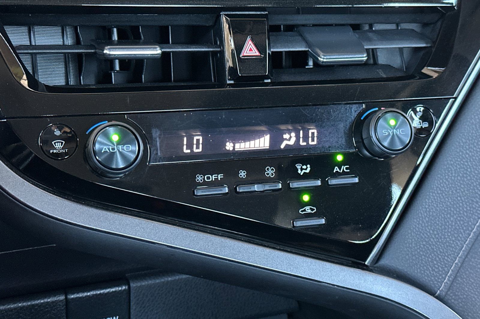 Certified 2024 Toyota Camry SE image 23