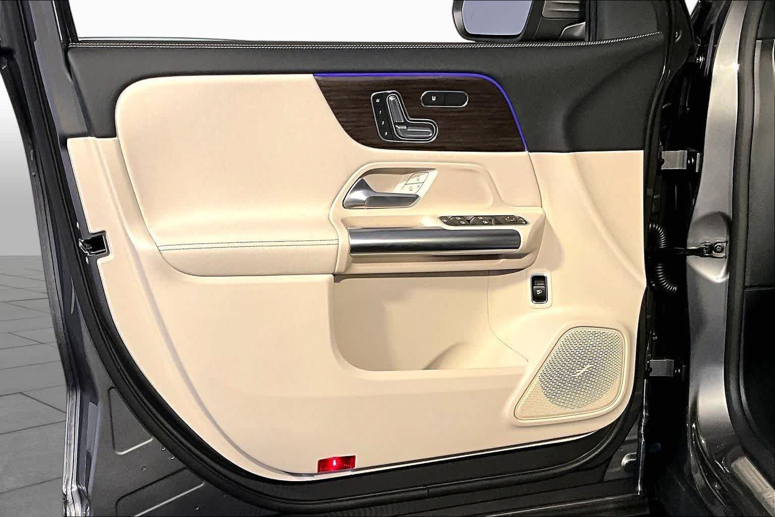 New 2026 Mercedes-Benz GLA 250 4MATIC image 11