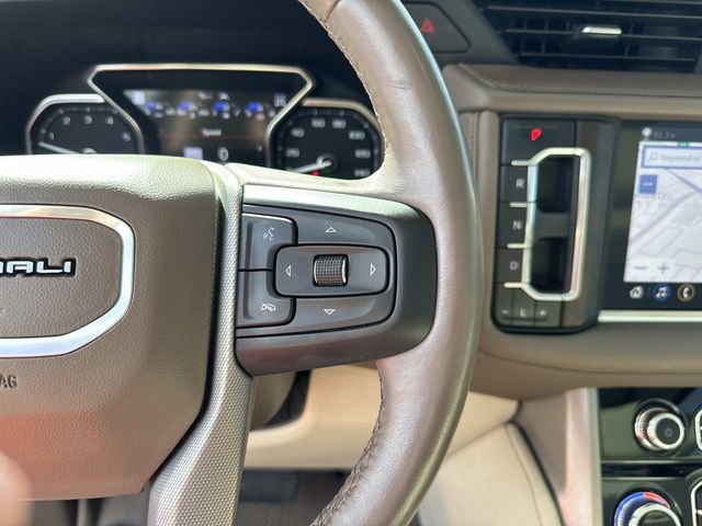 Used 2021 GMC Yukon XL Denali w/ Denali Premium Package image 48