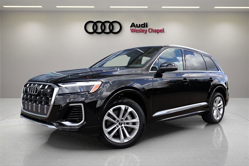 New 2025 Audi Q7 3.0T Premium
