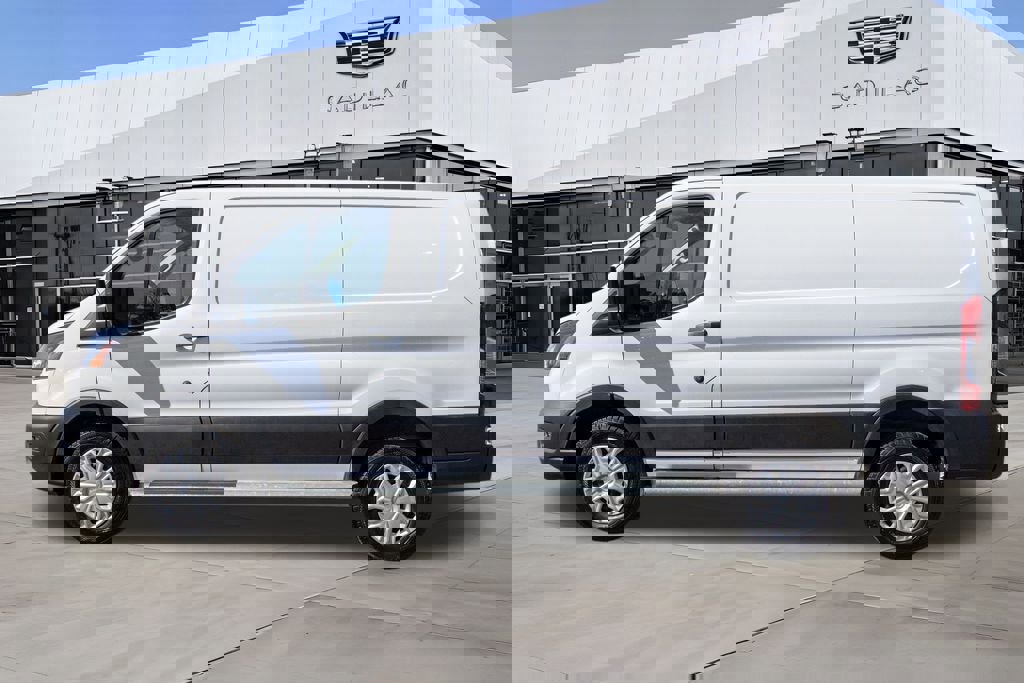 Used 2024 Ford Transit 250 Low Roof w/ Exterior Upgrade Package image 32