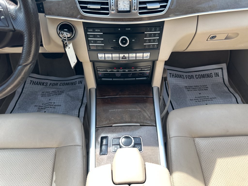 Used 2016 Mercedes-Benz E 350 4MATIC Sedan image 31