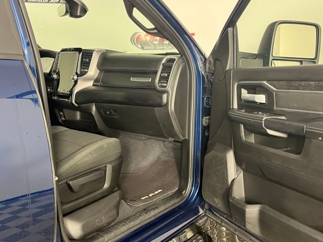 Used 2024 RAM 2500 Big Horn w/ Night Edition image 30