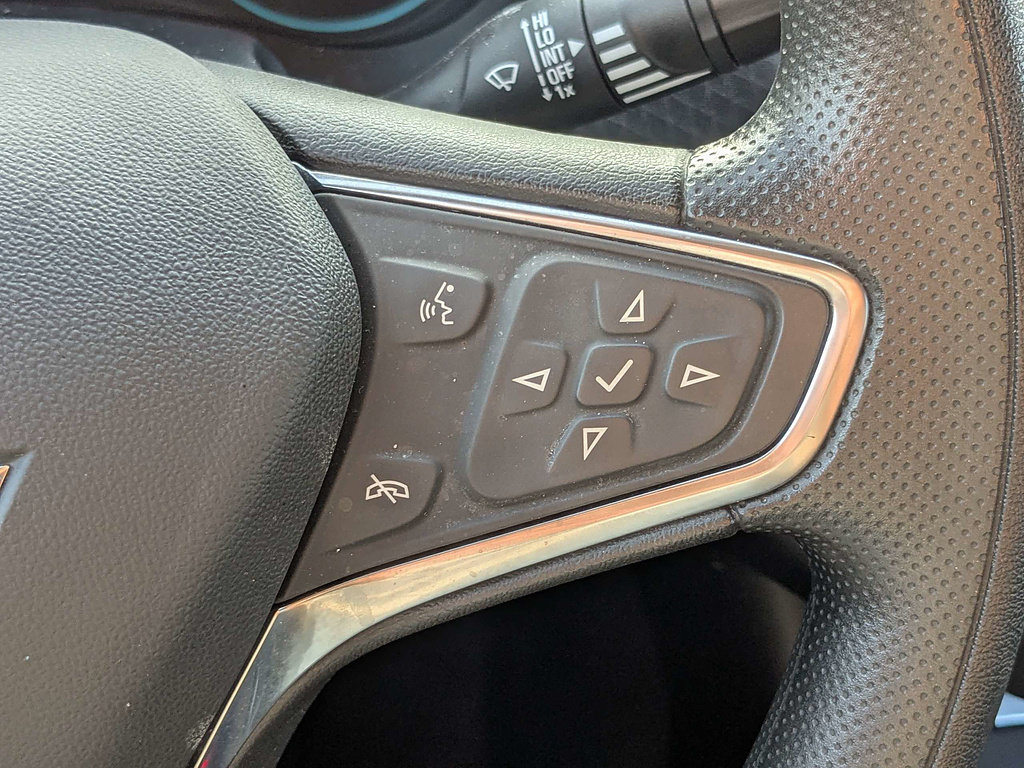 Used 2024 Chevrolet Malibu LT FWD image 26