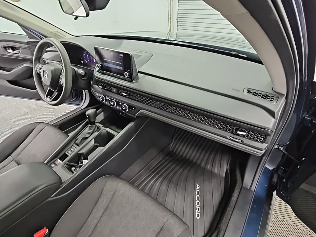 Used 2024 Honda Accord EX image 35