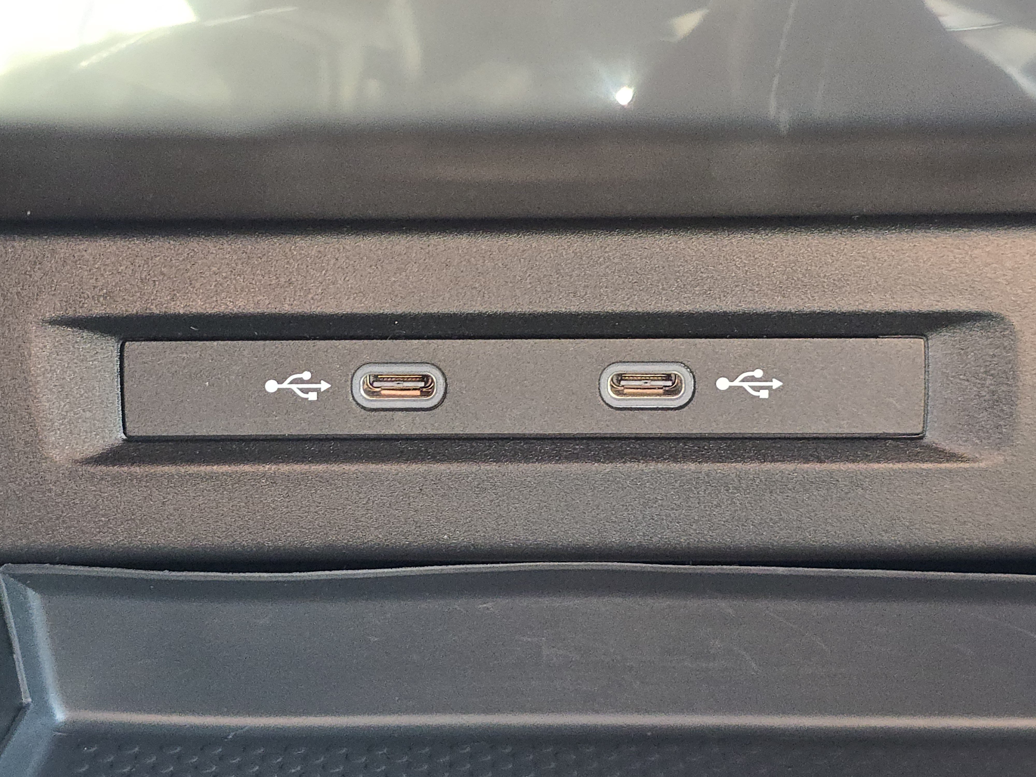 Certified 2023 Volkswagen Tiguan SE AWD/4WD image 12