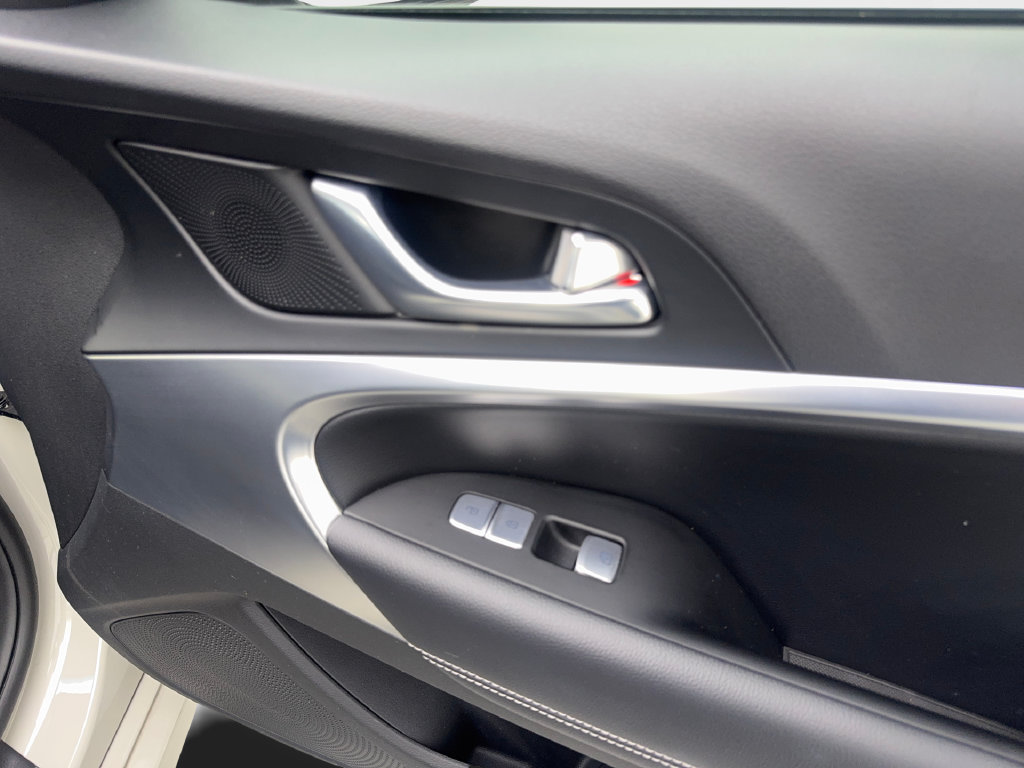 Used 2026 Genesis G70 2.5T RWD image 51