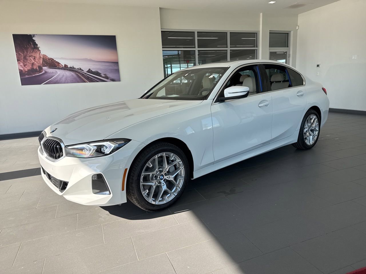 New 2026 BMW 330i xDrive Sedan w/ Convenience Package AWD/4WD image 4