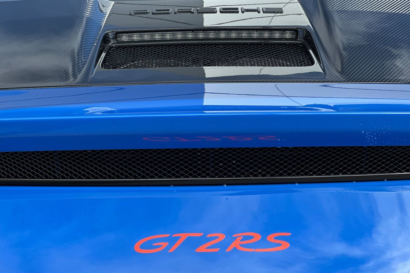 Certified 2019 Porsche 911 GT2 RS RWD image 37