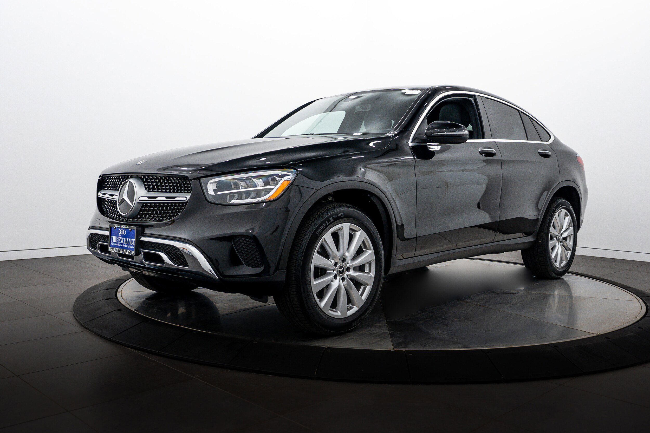 Used 2020 Mercedes-Benz GLC 300 4MATIC Coupe image 7