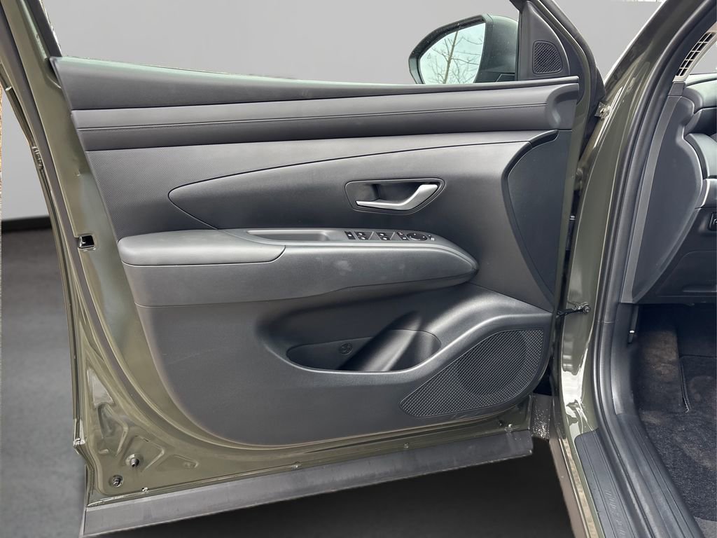New 2026 Hyundai Tucson SEL image 16