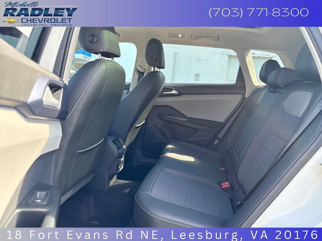 Used 2024 Volkswagen Taos SE AWD/4WD image 22