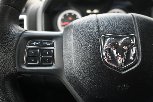 Used 2014 RAM 1500 Classic SLT RWD image 23