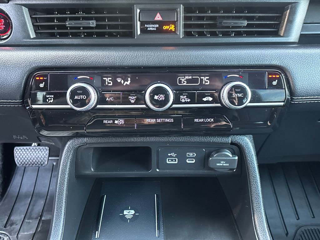 Used 2023 Honda Pilot Touring image 18