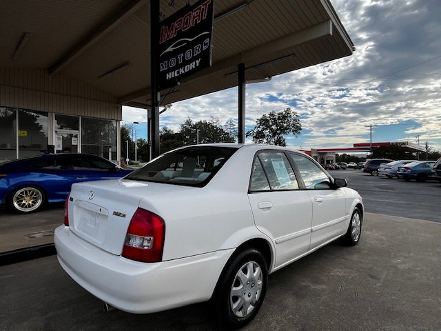 Used 2000 MAZDA Protege LX image 5