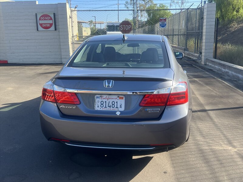 Used 2015 Honda Accord Touring image 16