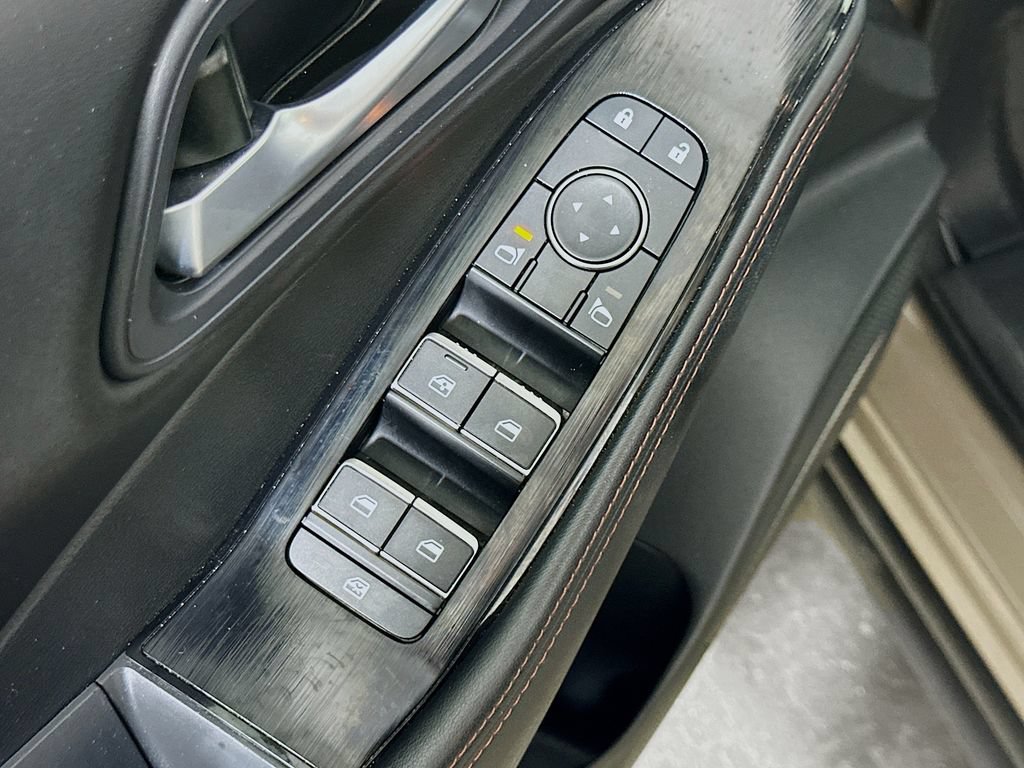 Used 2025 Nissan Rogue SV w/ Rock Creek Premium Package AWD/4WD image 20