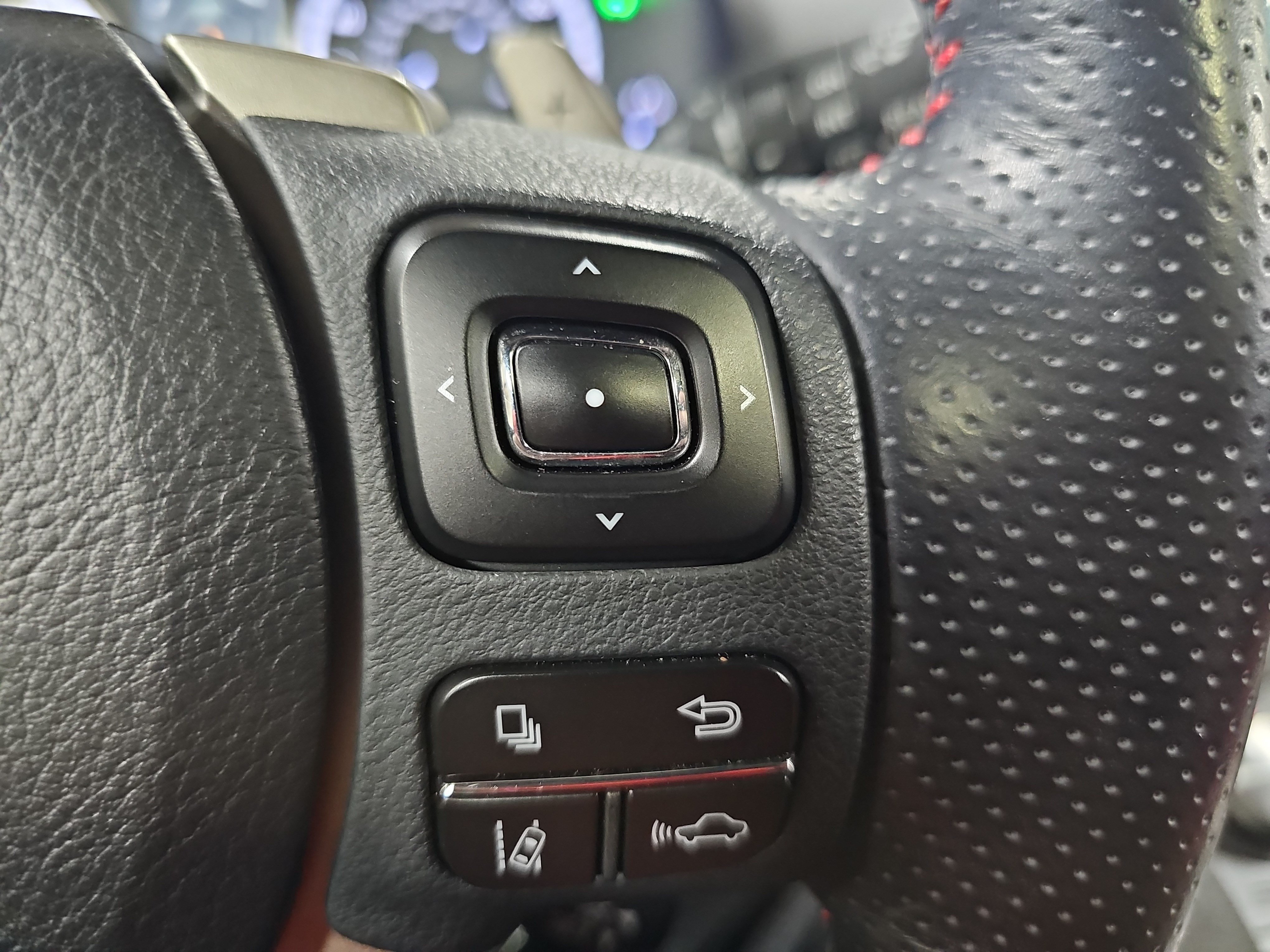 Used 2020 Lexus NX 300 F Sport w/ F Sport Premium Package FWD image 19
