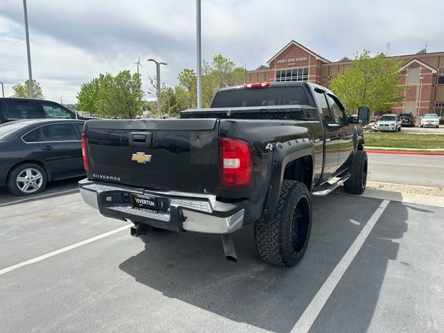 Used 2009 Chevrolet Silverado 2500 LT w/ Exterior Plus Package image 6