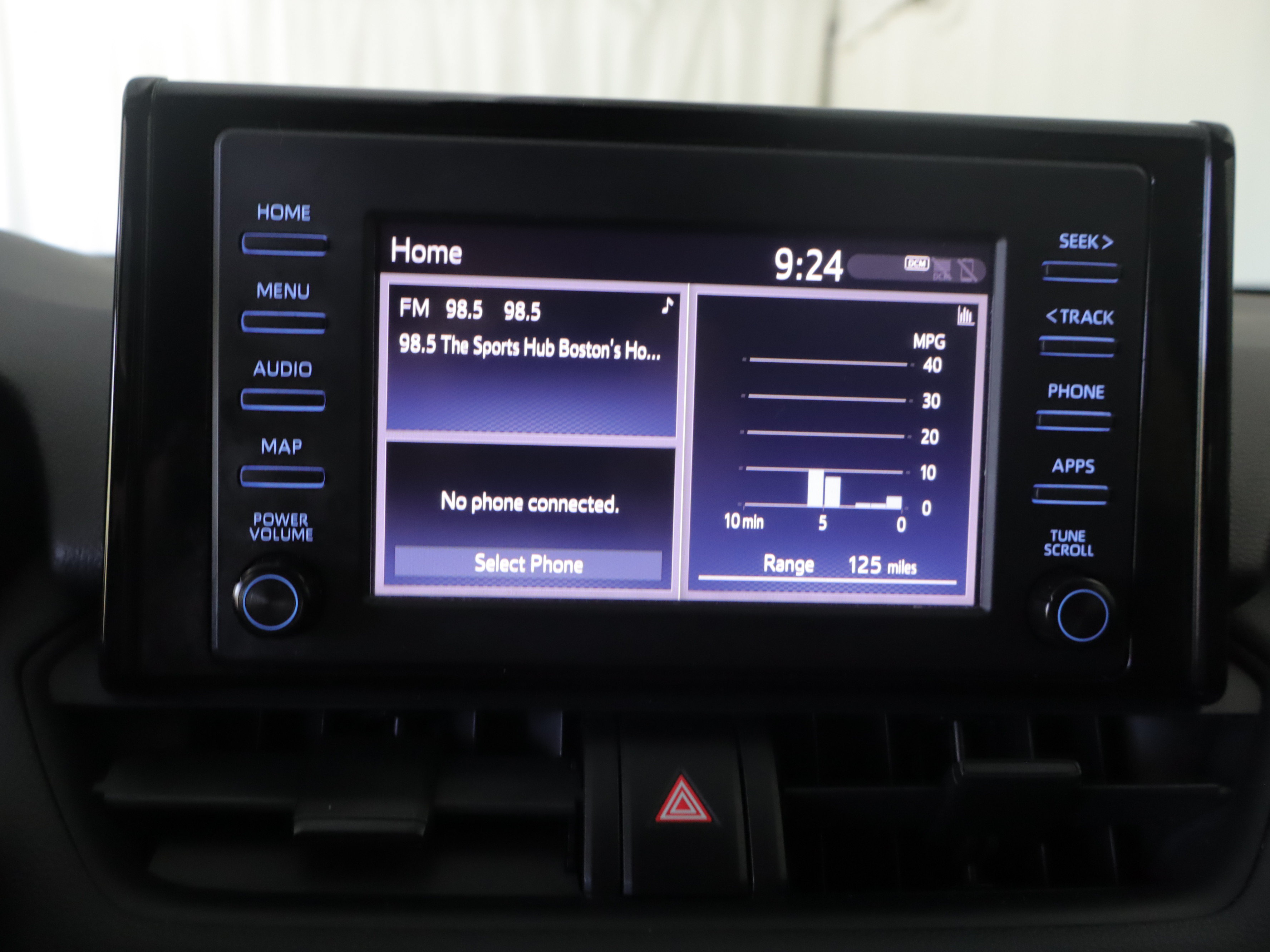 Used 2019 Toyota RAV4 LE AWD/4WD image 13