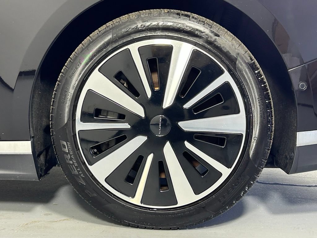 Used 2025 Lucid Air Touring AWD/4WD image 37