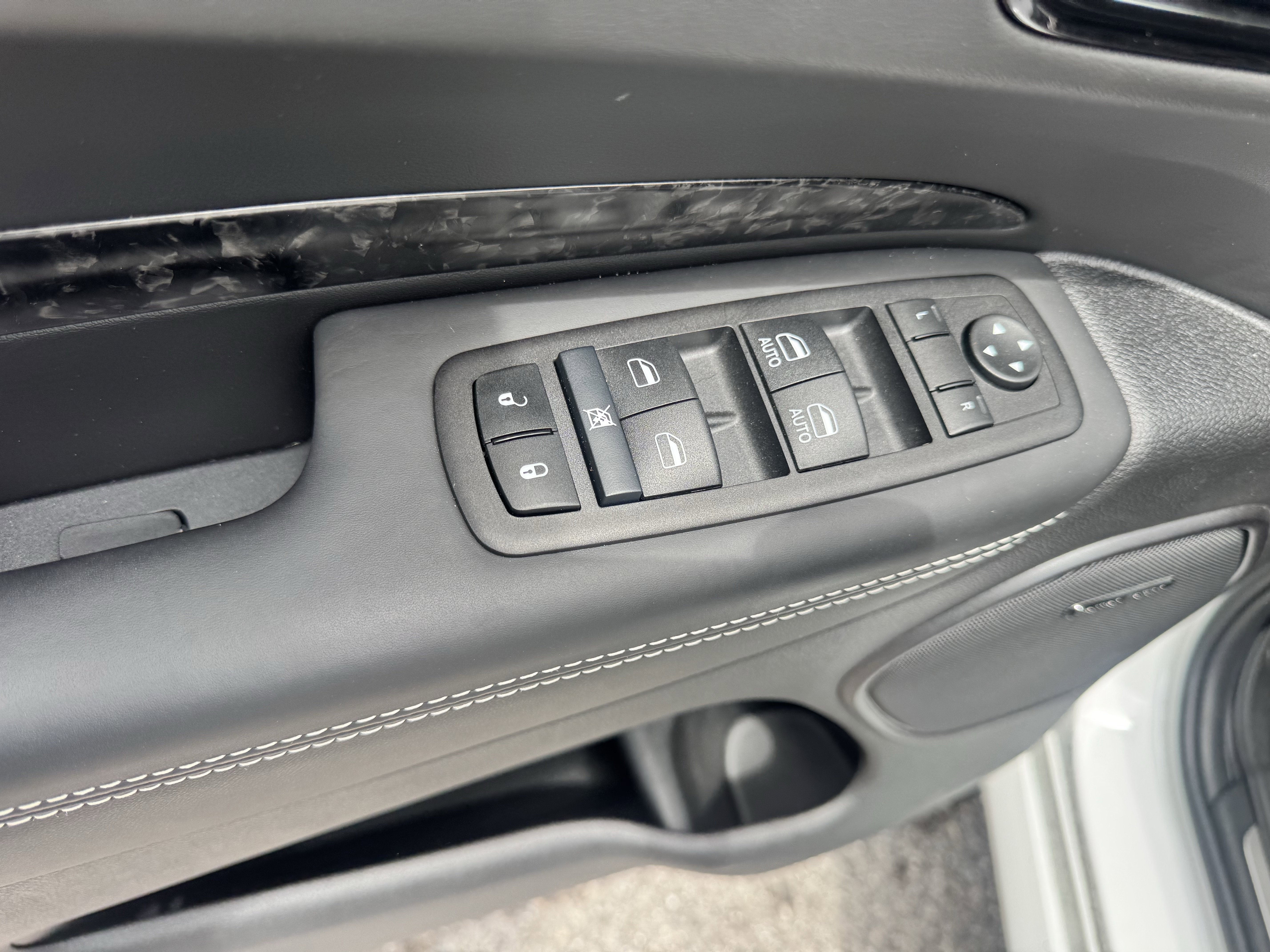Used 2024 Dodge Durango SRT AWD/4WD image 16
