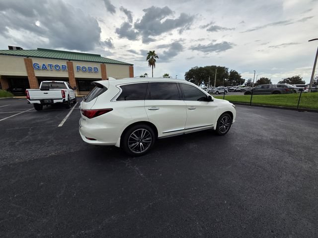 Used 2020 INFINITI QX60 Luxe w/ Sensory Package FWD image 5