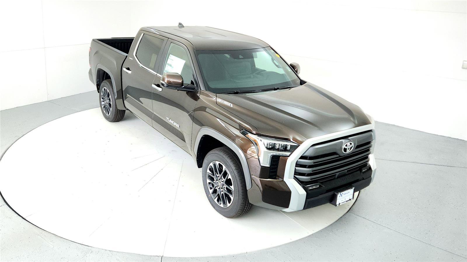 New 2025 Toyota Tundra Limited image 13
