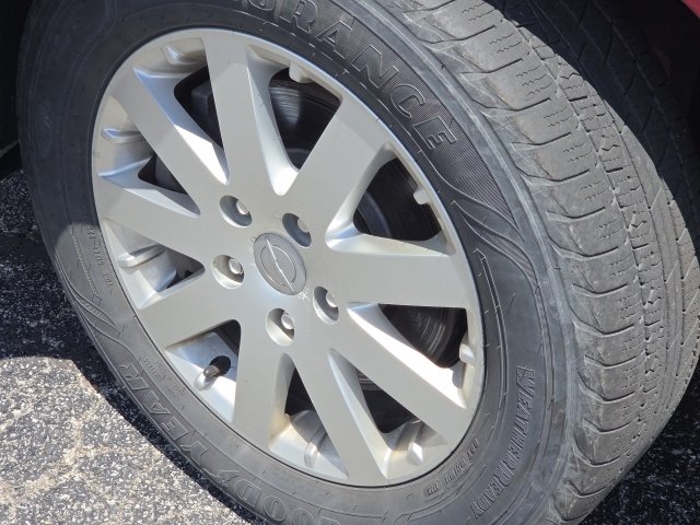Used 2015 Chrysler Town & Country Touring w/ Driver Convenience Group FWD image 7