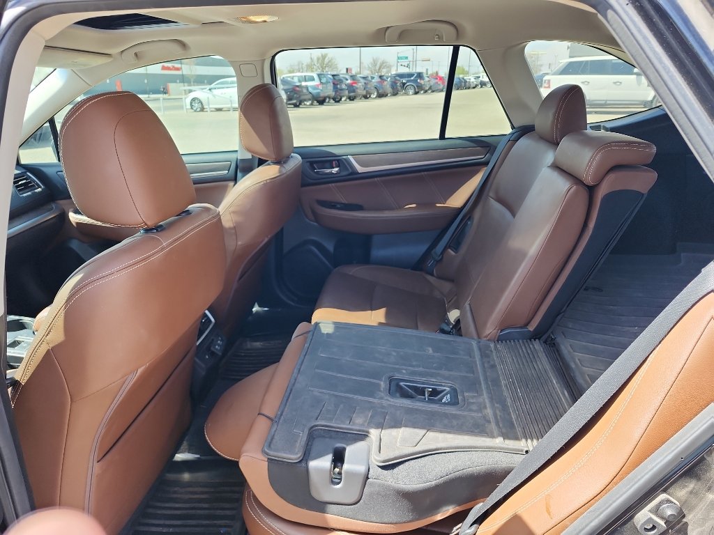 Used 2019 Subaru Outback 2.5i Touring w/ Protection Package #1 AWD/4WD image 13