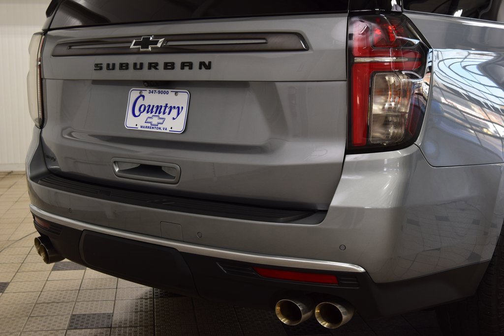 Used 2024 Chevrolet Suburban High Country image 21