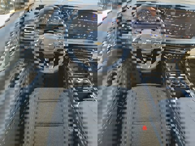 New 2026 Chevrolet Traverse LT w/ Sun and Wheel Package image 25