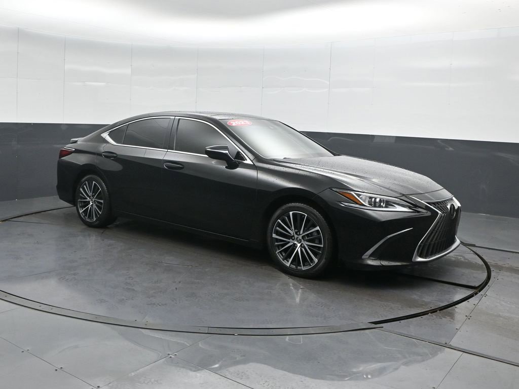 Used 2023 Lexus ES 350 w/ Premium Package image 4