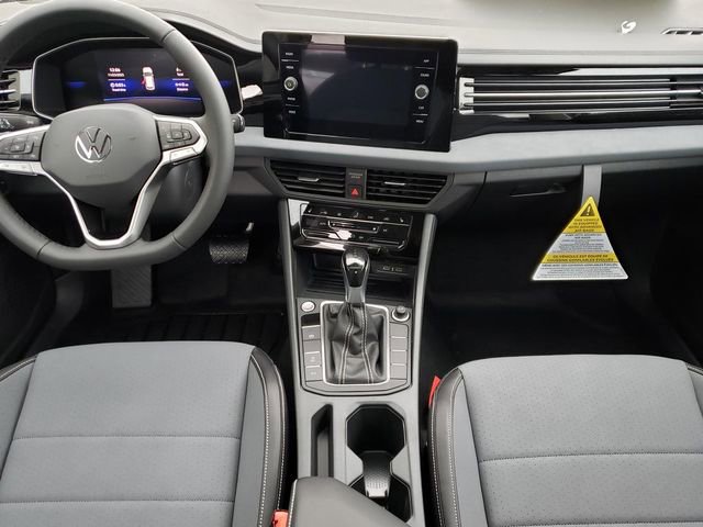 New 2026 Volkswagen Jetta SE image 9