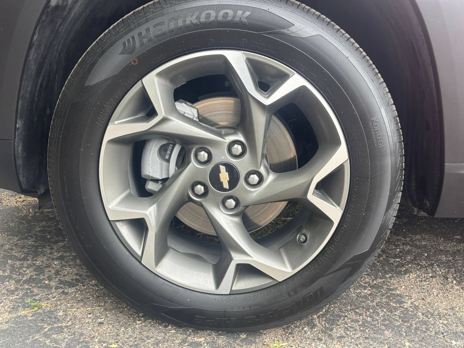 Used 2025 Chevrolet Trax LT w/ LT Convenience Package FWD image 27