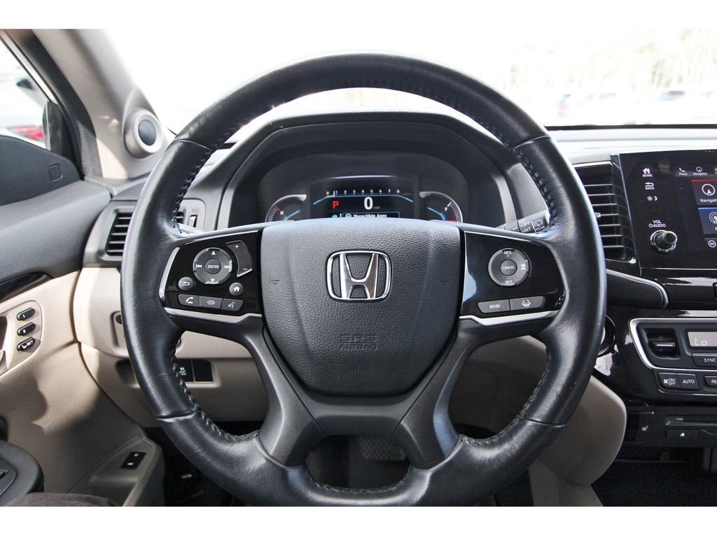 Used 2022 Honda Pilot Touring image 16