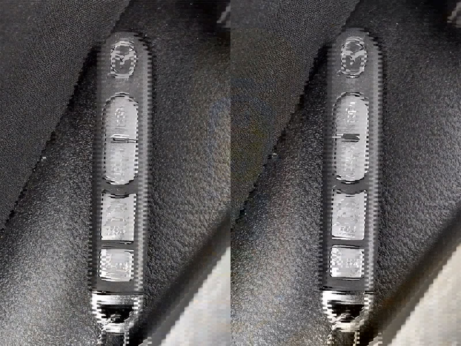 Used 2016 MAZDA MAZDA3 i Touring w/ Popular Equipment Package image 37