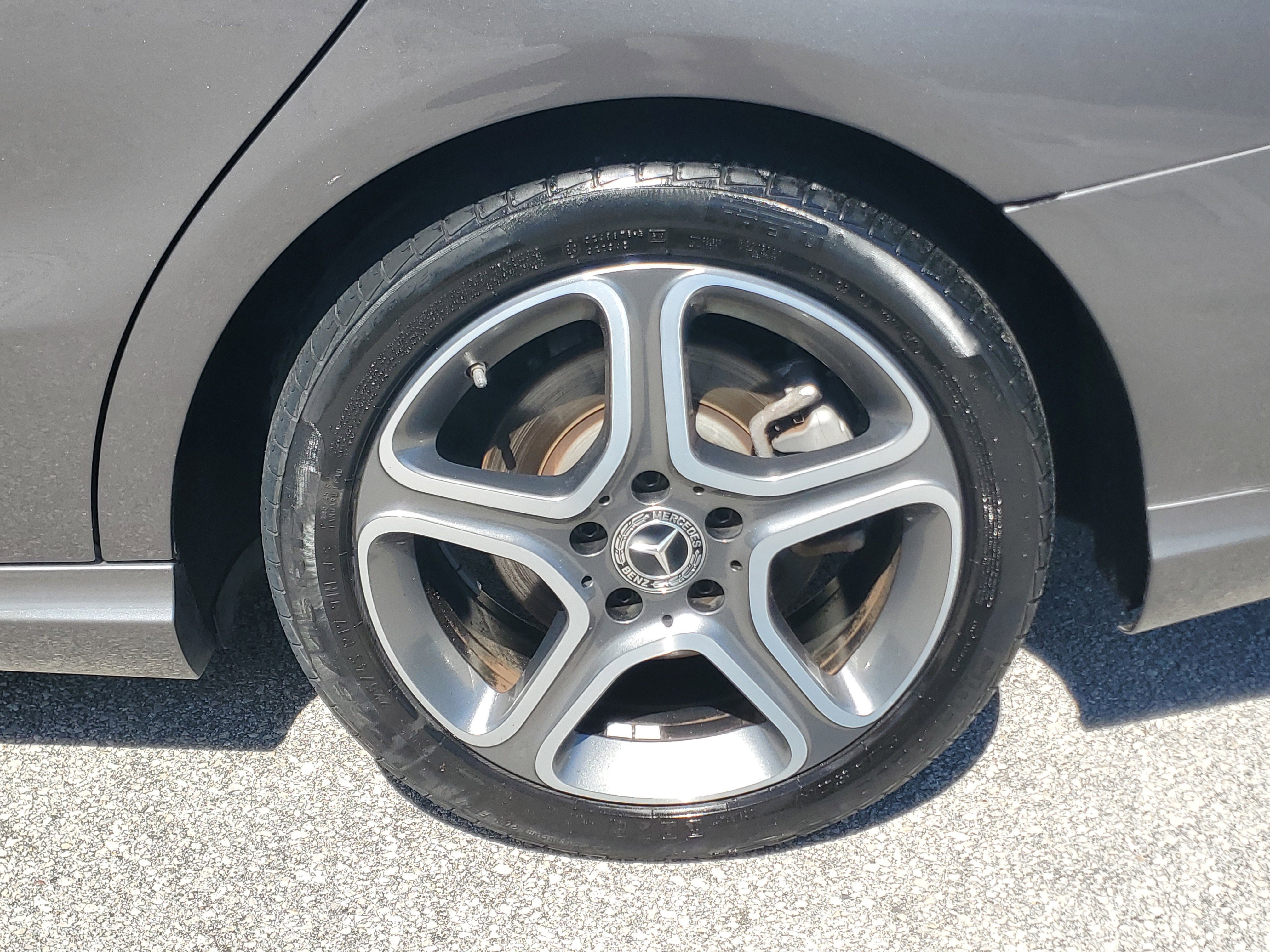 Used 2018 Mercedes-Benz CLA 250 4MATIC image 7