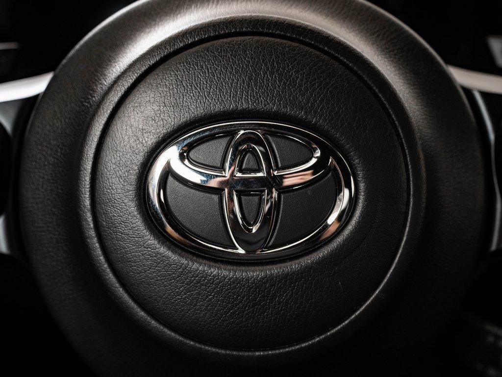 Used 2024 Toyota GR86 Premium image 27