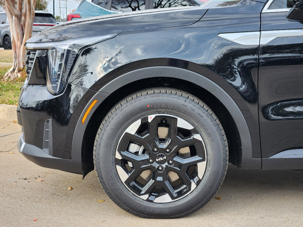 New 2026 Kia Sorento S w/ S Panoramic Sunroof Package image 5