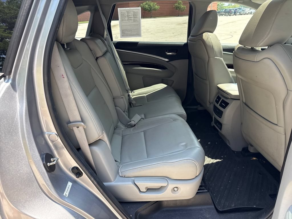 Used 2017 Acura MDX w/ Technology Package AWD/4WD image 25