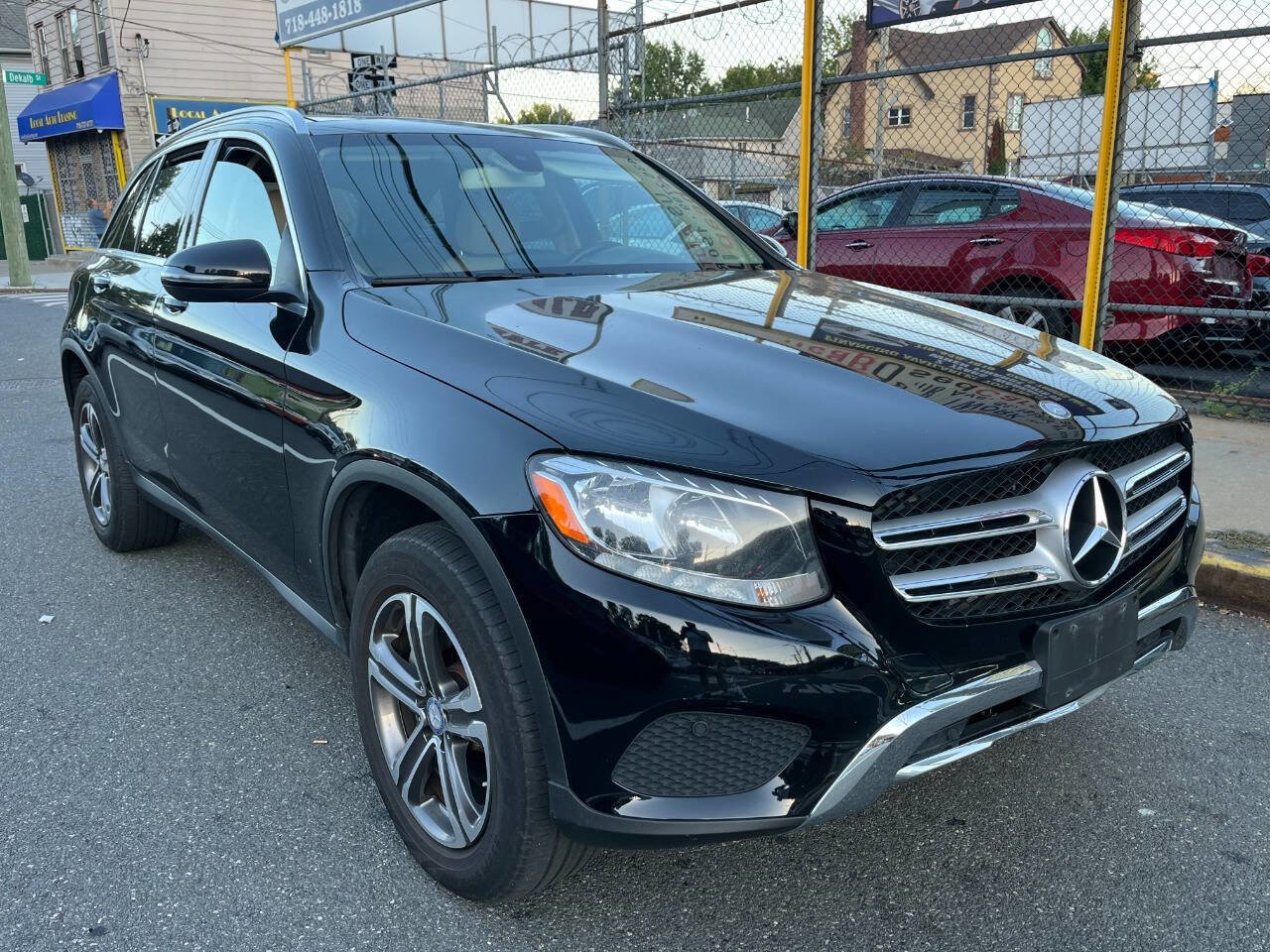 Used 2017 Mercedes-Benz GLC 300 4MATIC w/ Premium 1 Package image 1