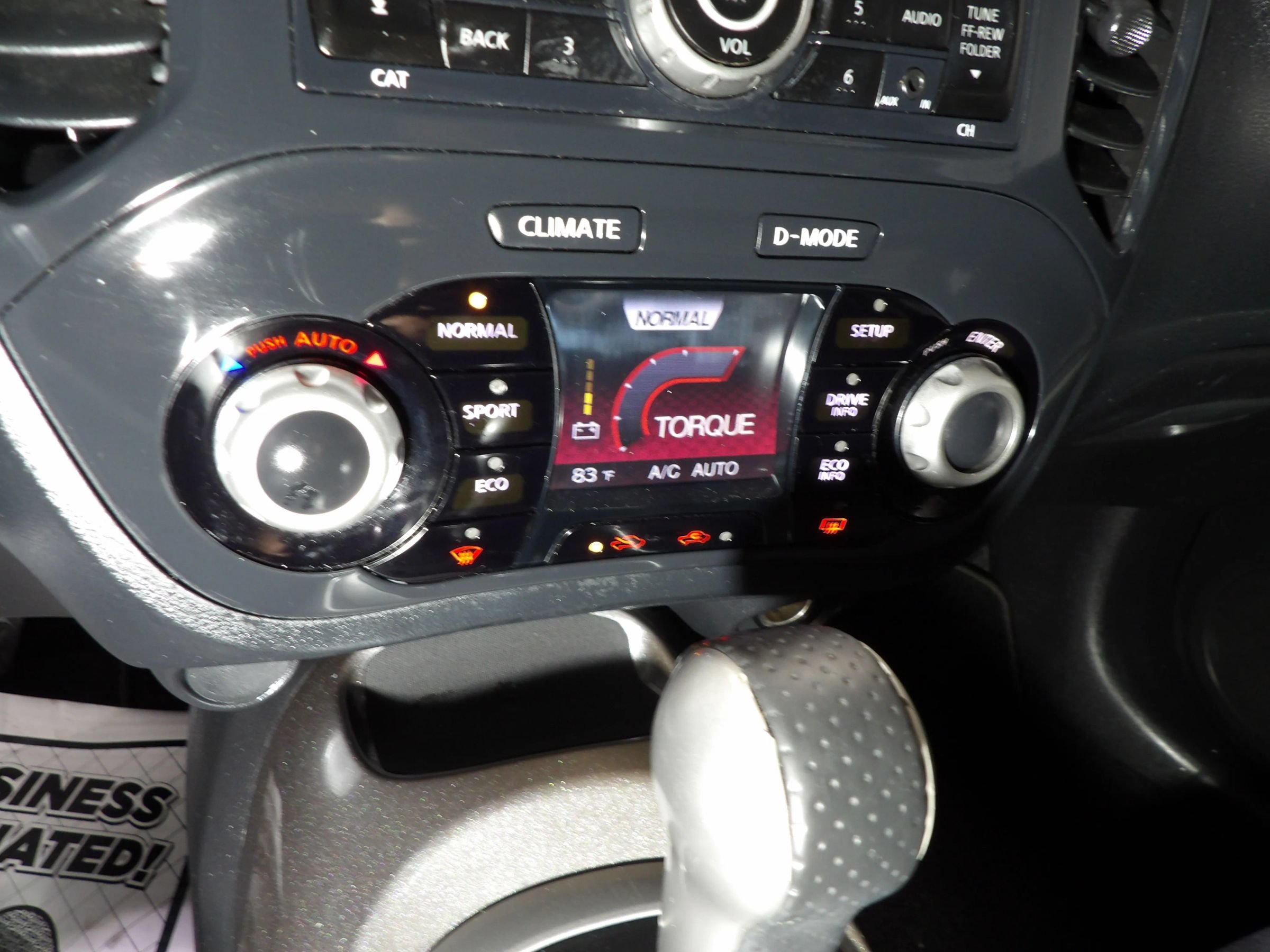 Used 2011 Nissan Juke SV FWD image 14