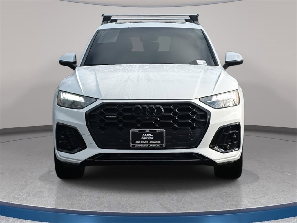 Used 2025 Audi Q5 2.0T Premium Plus image 3