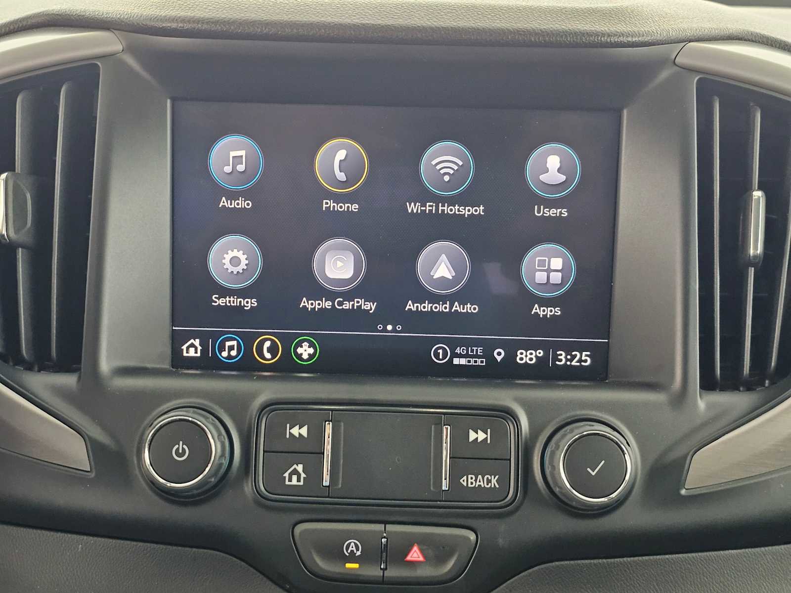 Used 2023 GMC Terrain AT4 image 24