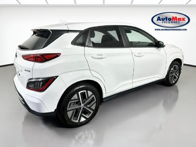 Used 2022 Hyundai Kona Limited FWD image 2